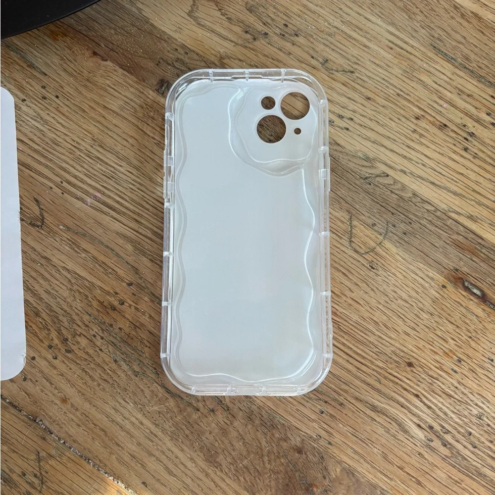 NWT iPhone 15 plus cover